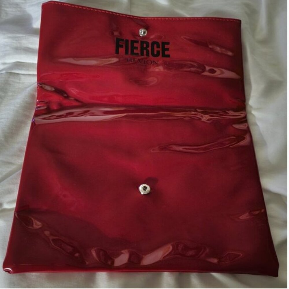 Revlon Fierce Red Makeup Bag NWOT